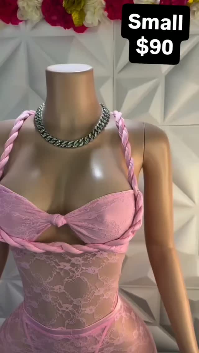 Pink Lace Dress – Size Small at $90