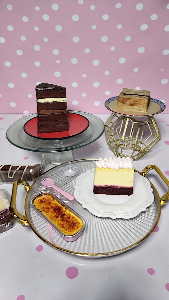 Sugar Rush Easter Bank Holiday Treat Lineup – Crème Brûlée, Cheesecake, Tiramisu Bread Pudding & More