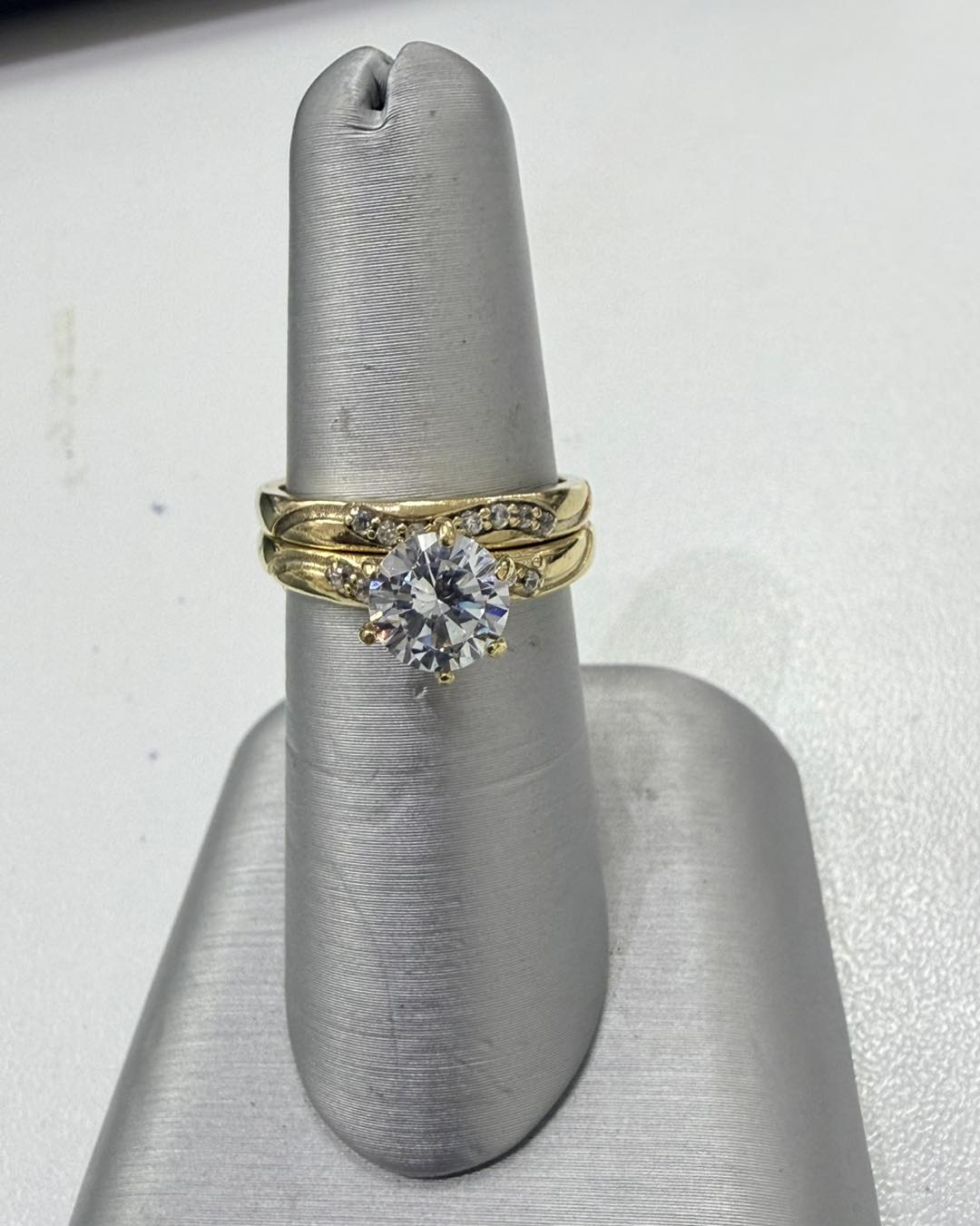 10KT Gold Wedding Ring Set - Now $612 (Was $815)