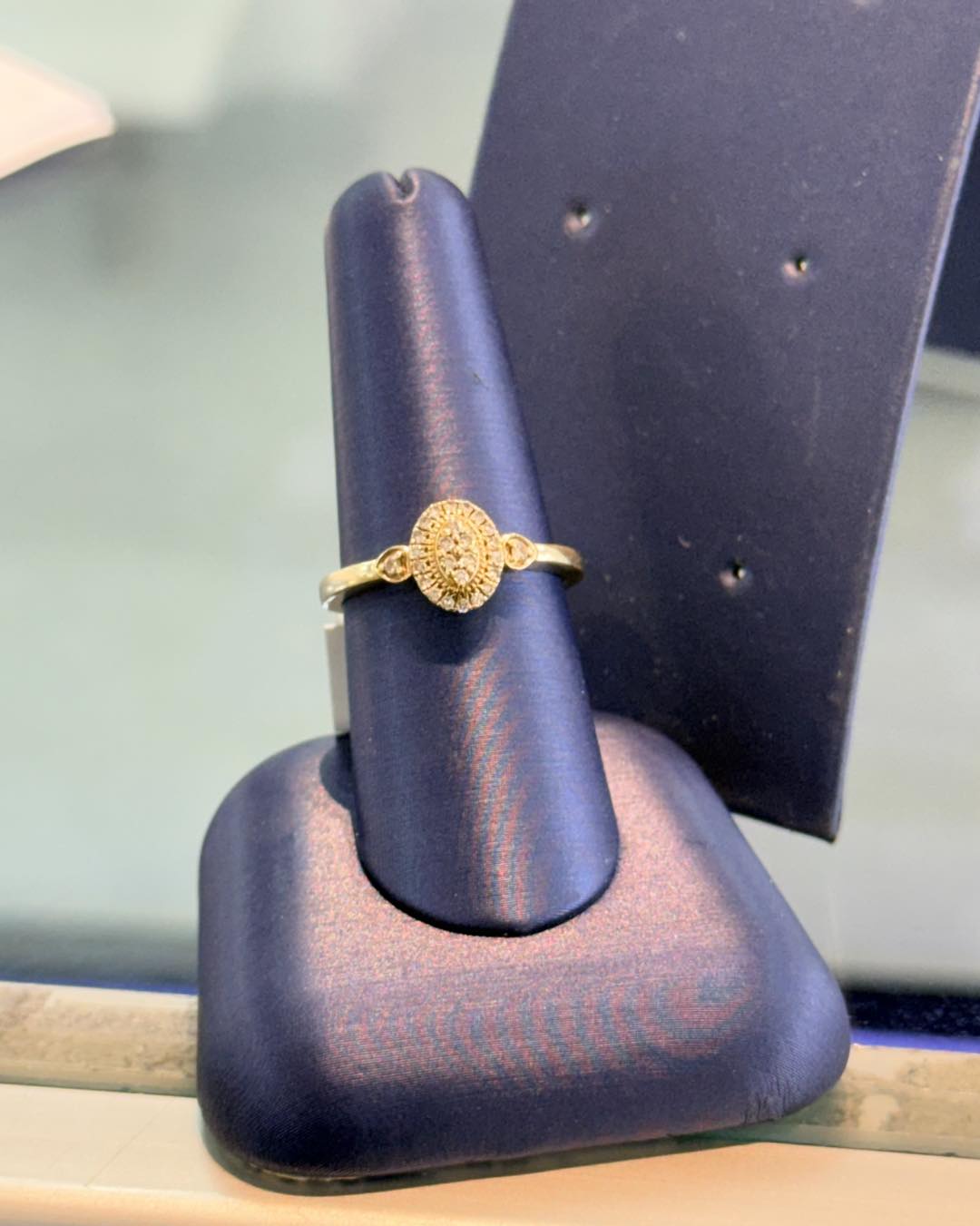 Diamond Ring Sale – Was $593, Now $445 at CashWiz Warrens