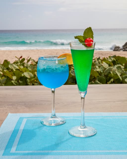 Sunday Brunch at pureocean – Bottomless Mimosas, 3 Courses & Live Entertainment