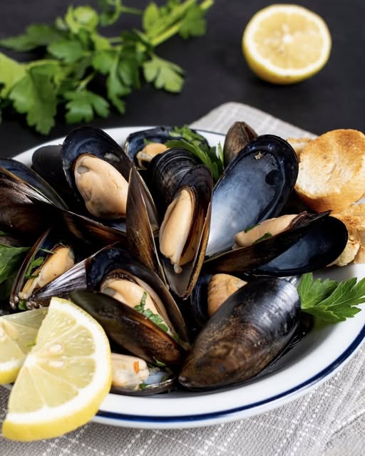 Frozen Black Mussels – $24.96 per kg at Shorelinez & Stuffers