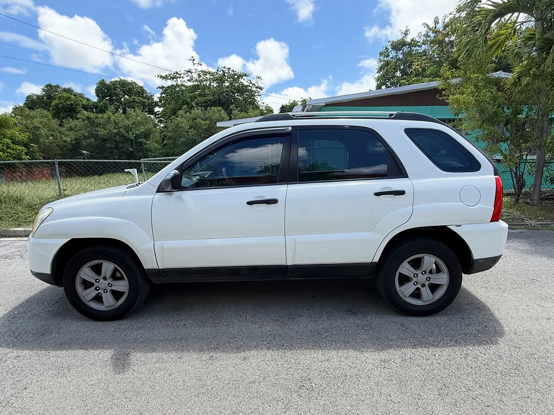 2010 Kia Sportage – $13,500 ONO | We Buy & Sell Cars