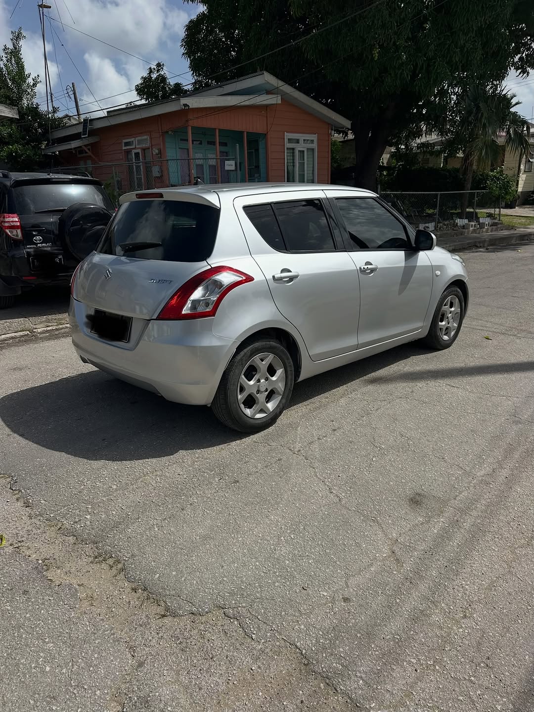 2015 Suzuki Swift – Asking $18,500 | Trade-Ins Welcome