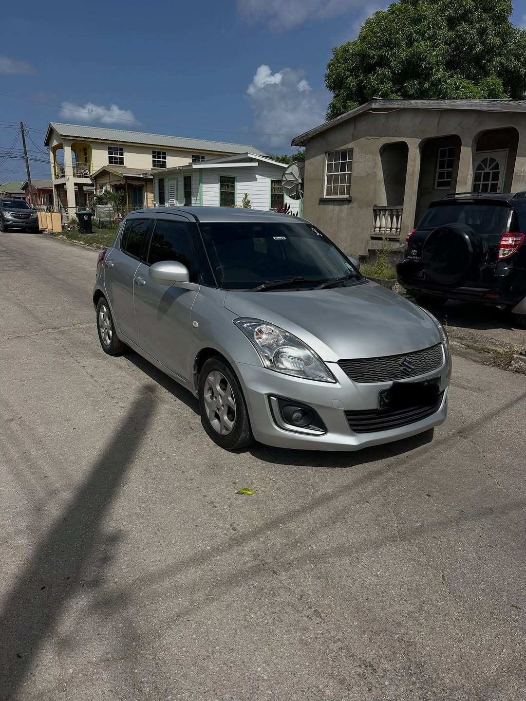 2015 Suzuki Swift – Asking $18,500 | Trade-Ins Welcome