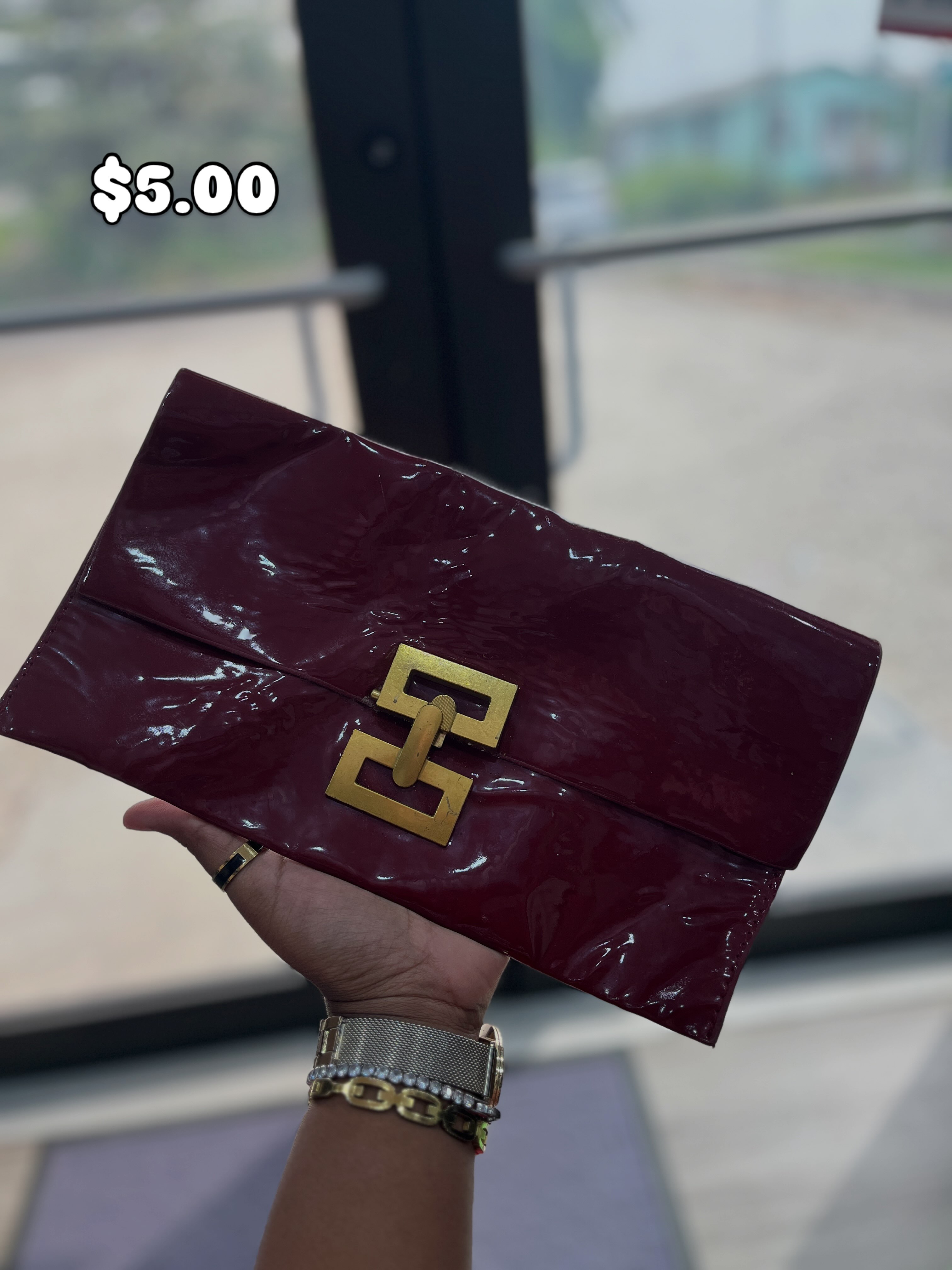 Clearance Sale: Handbags & Clutches $5-$20 at ThePlugBoutique