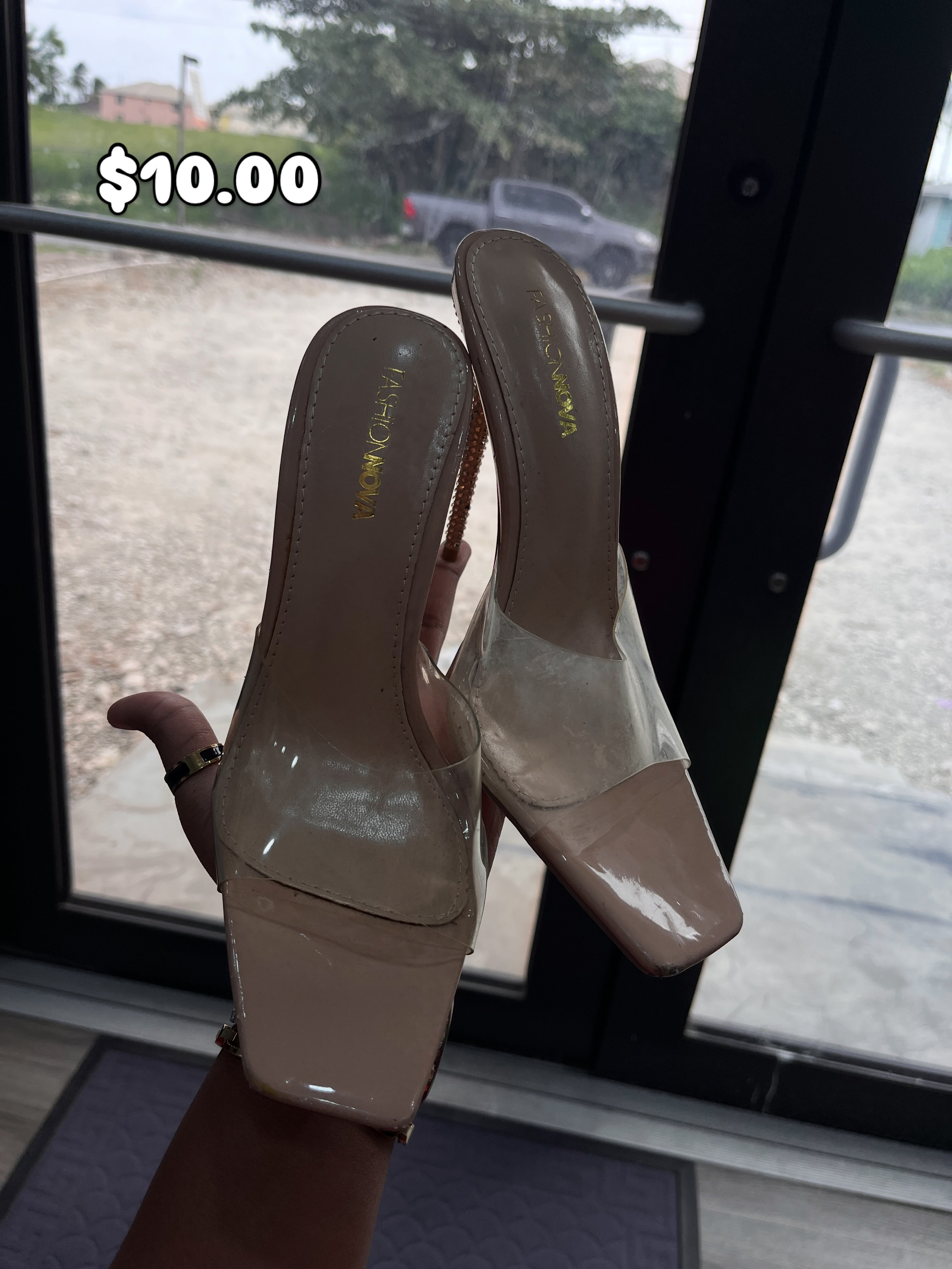Clearance Sale: Handbags & Clutches $5-$20 at ThePlugBoutique