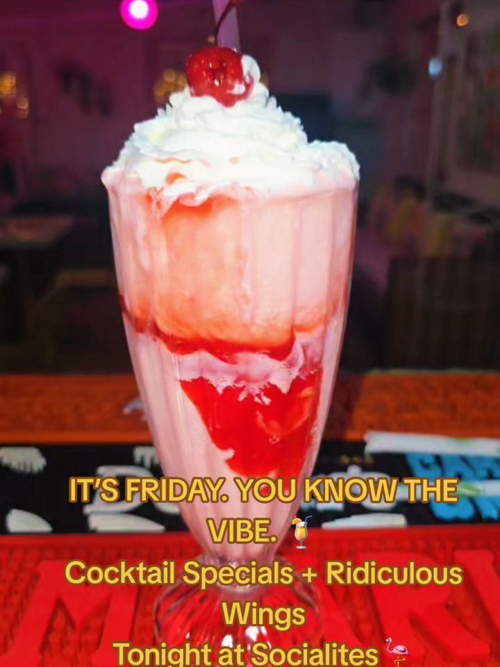 Ridiculous Fridays at Socialites – Wings Specials, Cocktail Deals & More