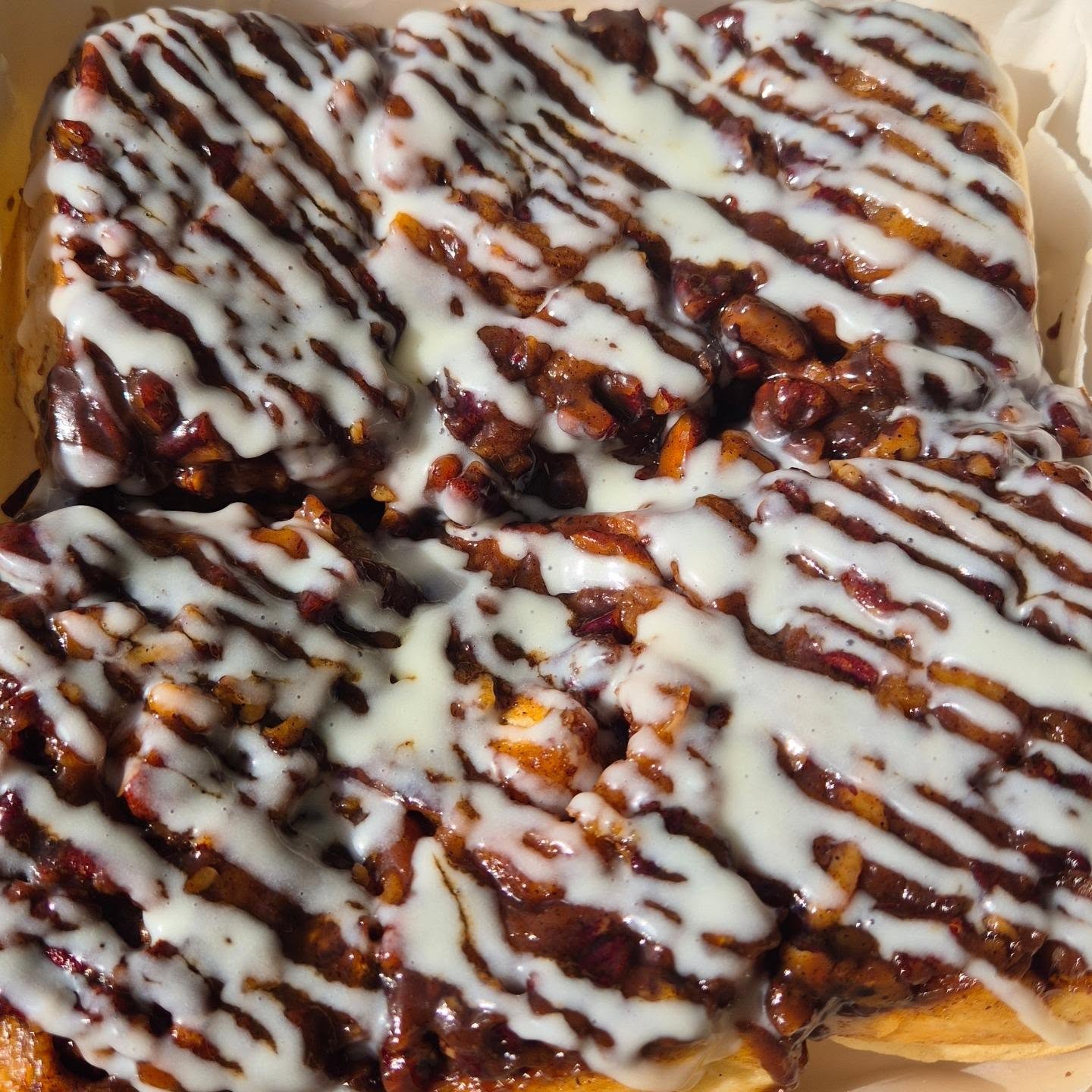 October Specialty Roll: Caramel Pecan – $48