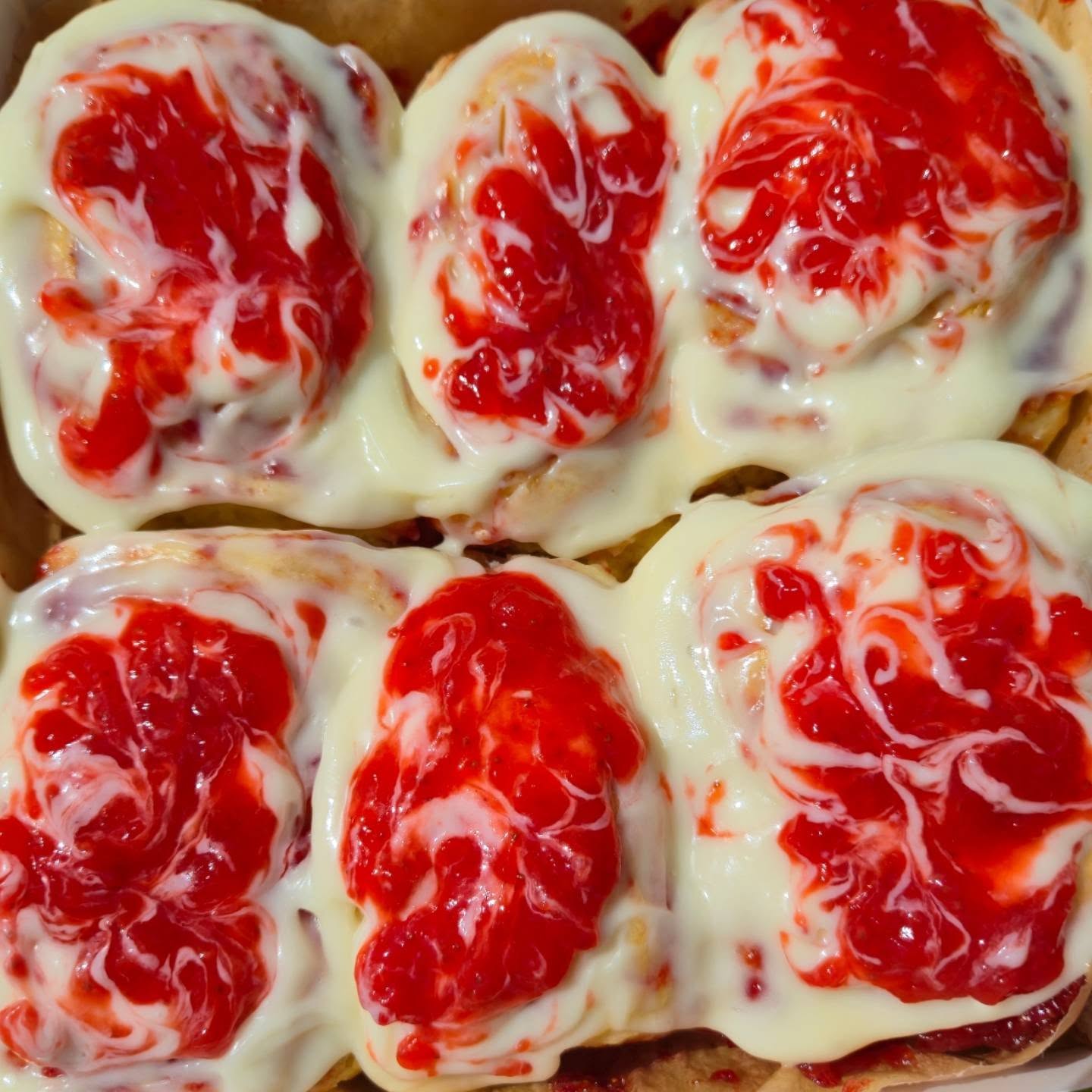 Strawberry Cheesecake Rolls – Weekend Orders Now Open