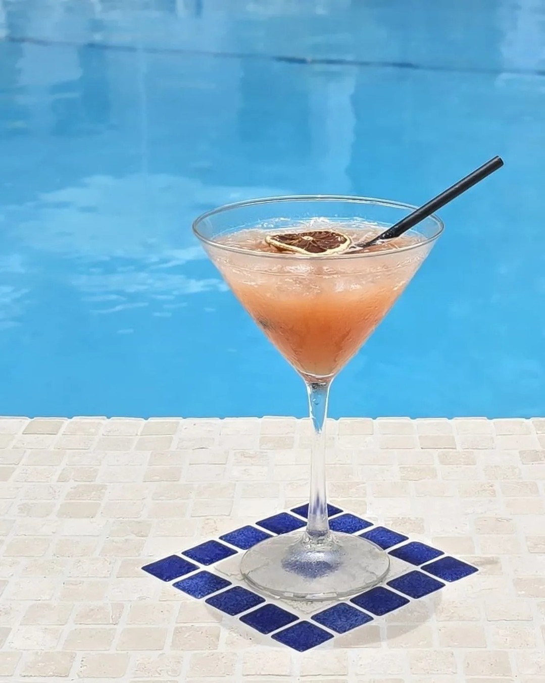Happy Hour BOGO on All Rum Mixes at Driftwood Restaurant & Bar