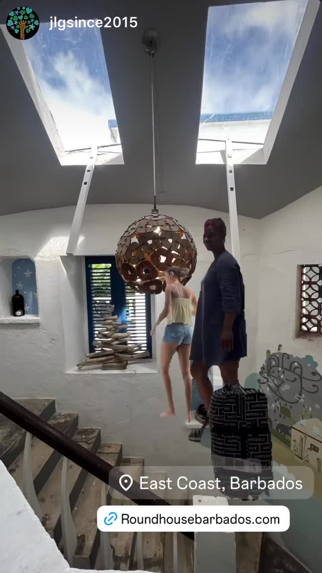 ROUND HOUSE