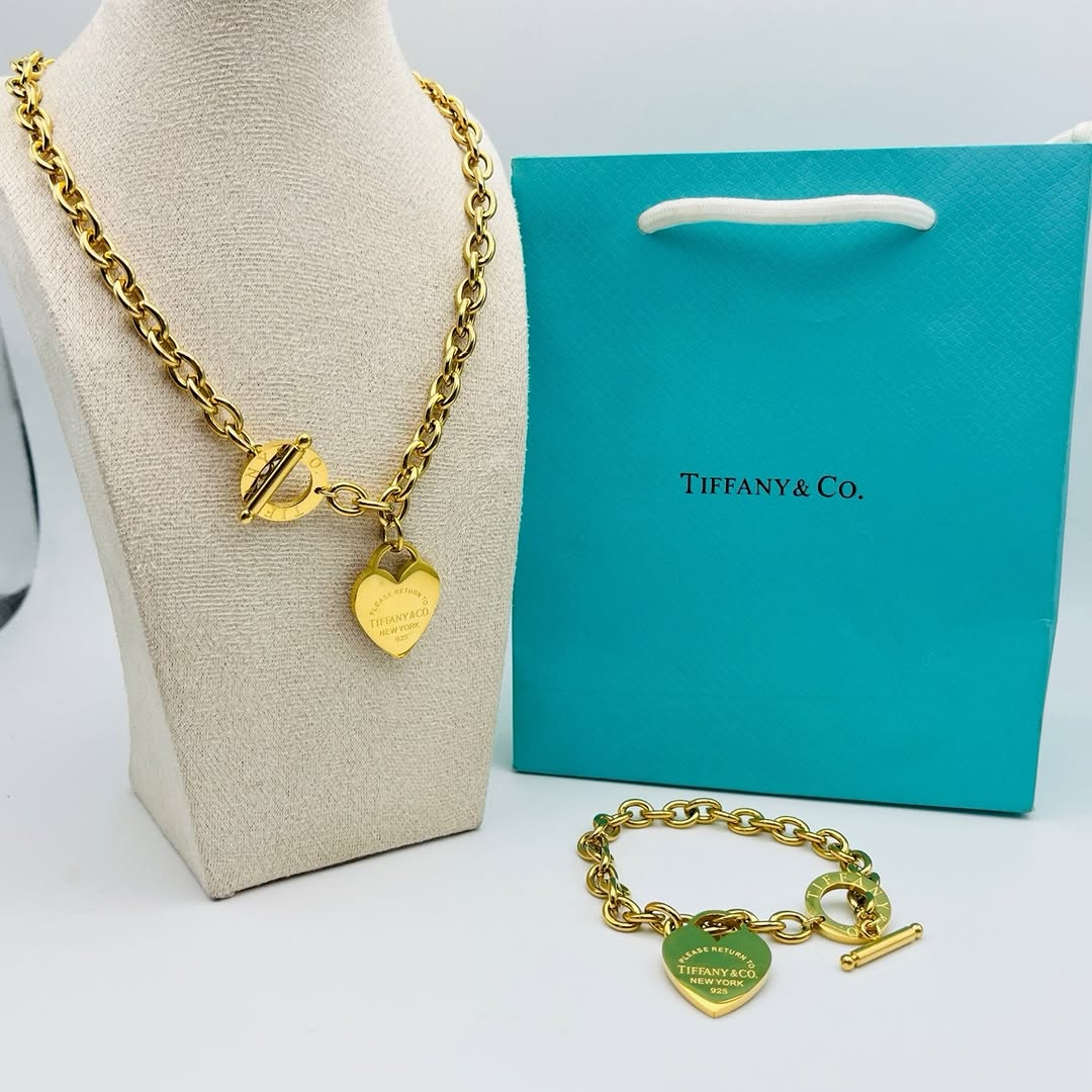 Trendy 2pc Tiffany & Co. Style Set – Restocked at $100