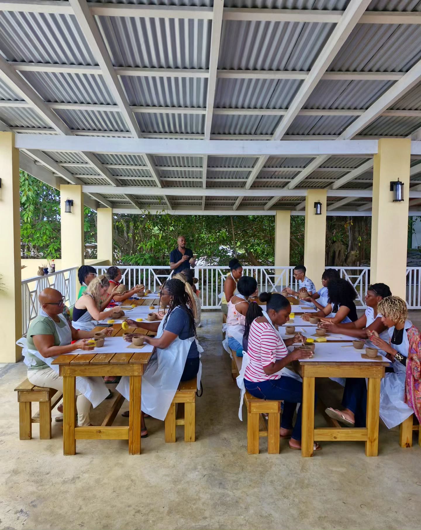 Learn the Art of Pottery – Handbuild a Vessel or Vase at Haymans Market