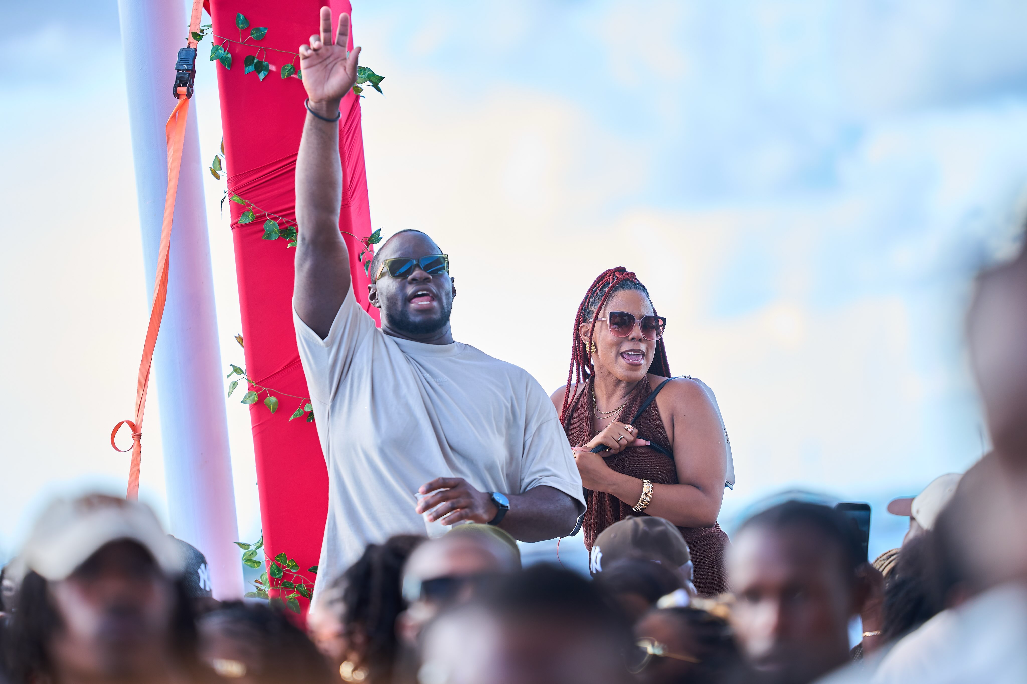 Booze & Bunz Sun Bae Cruise on MC Dreamchaser 2 - November 22